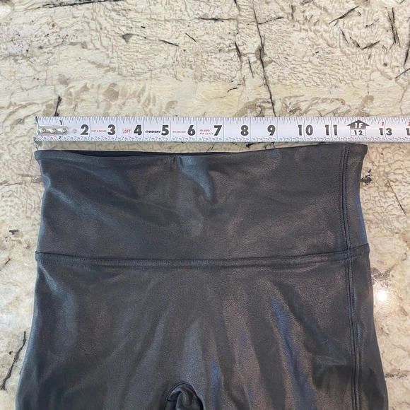 Spanx Faux Leather Black Leggings Size Small - Picture 7 of 8